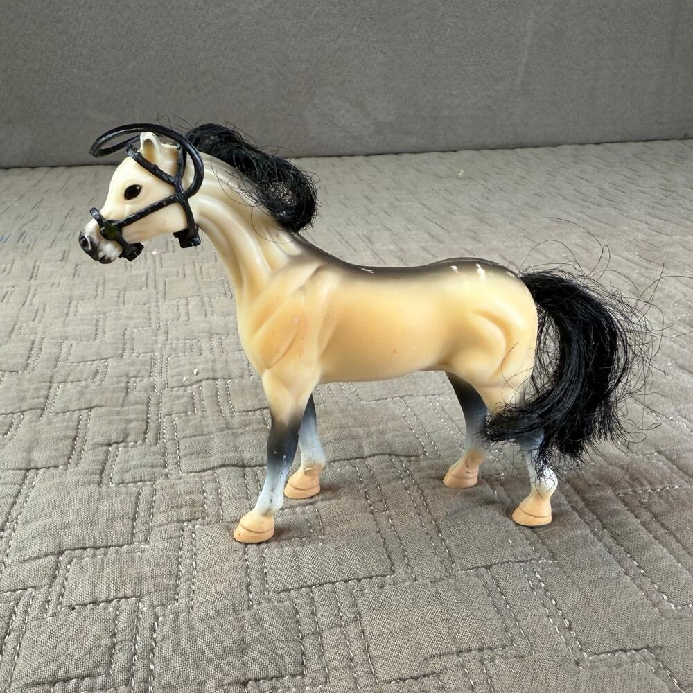 Vintage Toy Horse Plastic Bit Bridle Mane Tail Tan Black